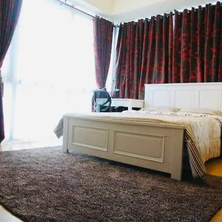 Bgc Hotel-Like Staycation/Workcation With A View