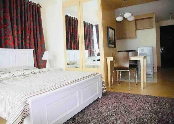 Bgc Hotel-like Staycation/workcation With A View Apartamento *