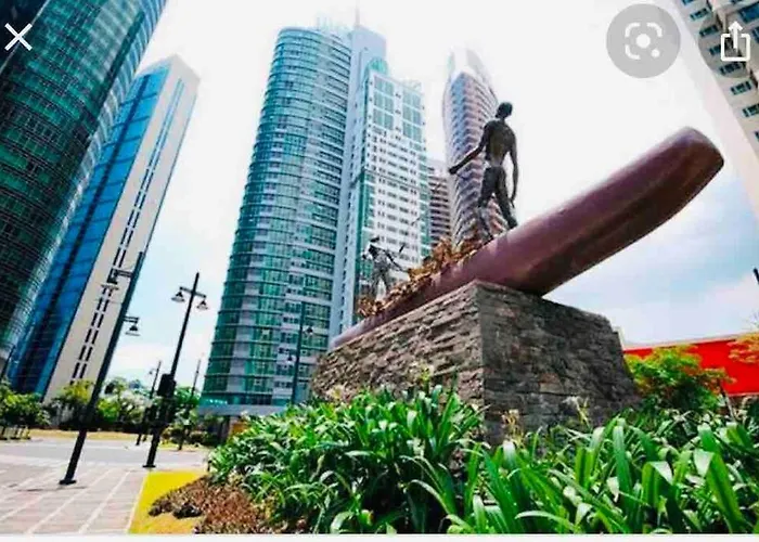 Bgc Hotel-like Staycation/workcation With A View *