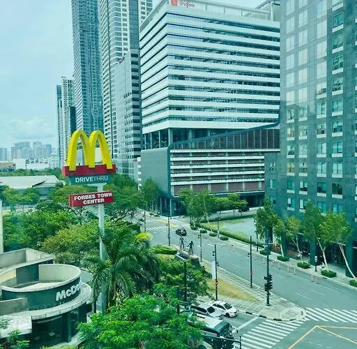 Bgc Hotel-like Staycation/workcation With A View Apartamento Manila