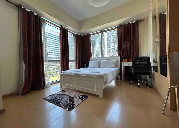 Bgc Hotel-like Staycation/workcation With A View