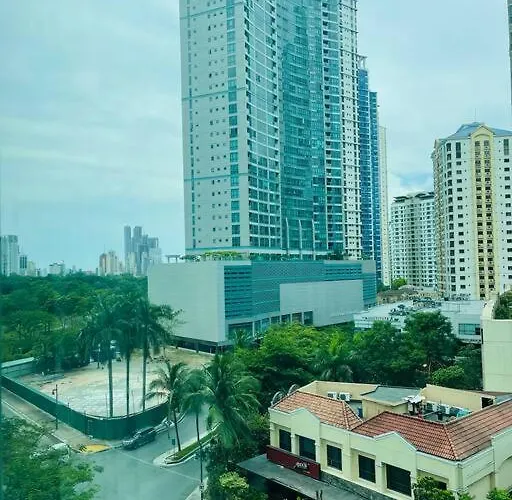 Bgc Hotel-like Staycation/workcation With A View * Manila