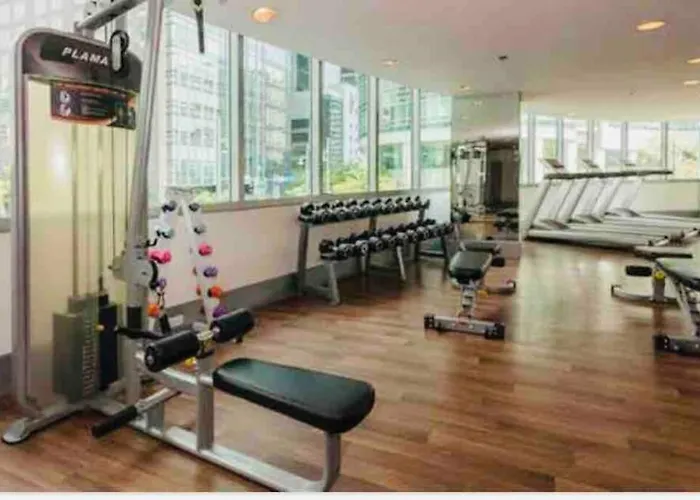 Bgc Hotel-like Staycation/workcation With A View Apartamento Manila